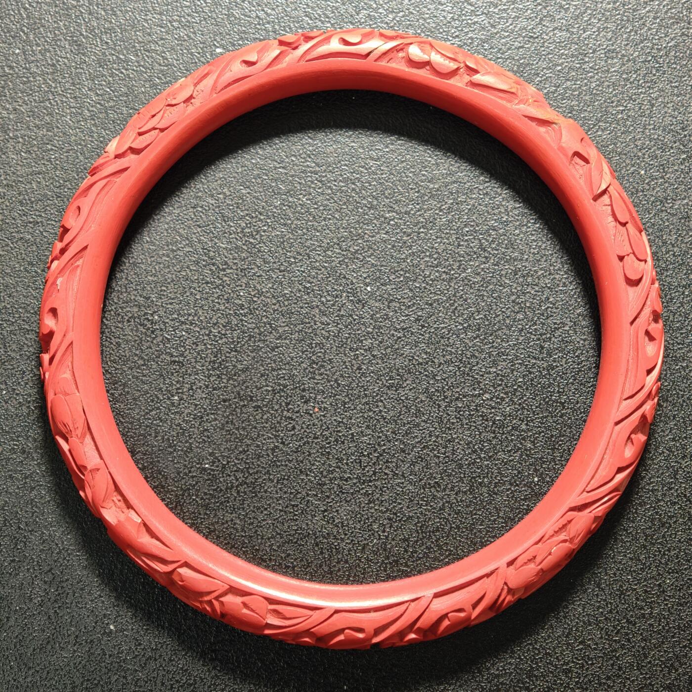 【德藏】世界币章拍卖第160期 漆器手镯 有一处瑕疵 外径约：88mm；内径约：71.5mm；粗约：8.8mm；重约：25.8g