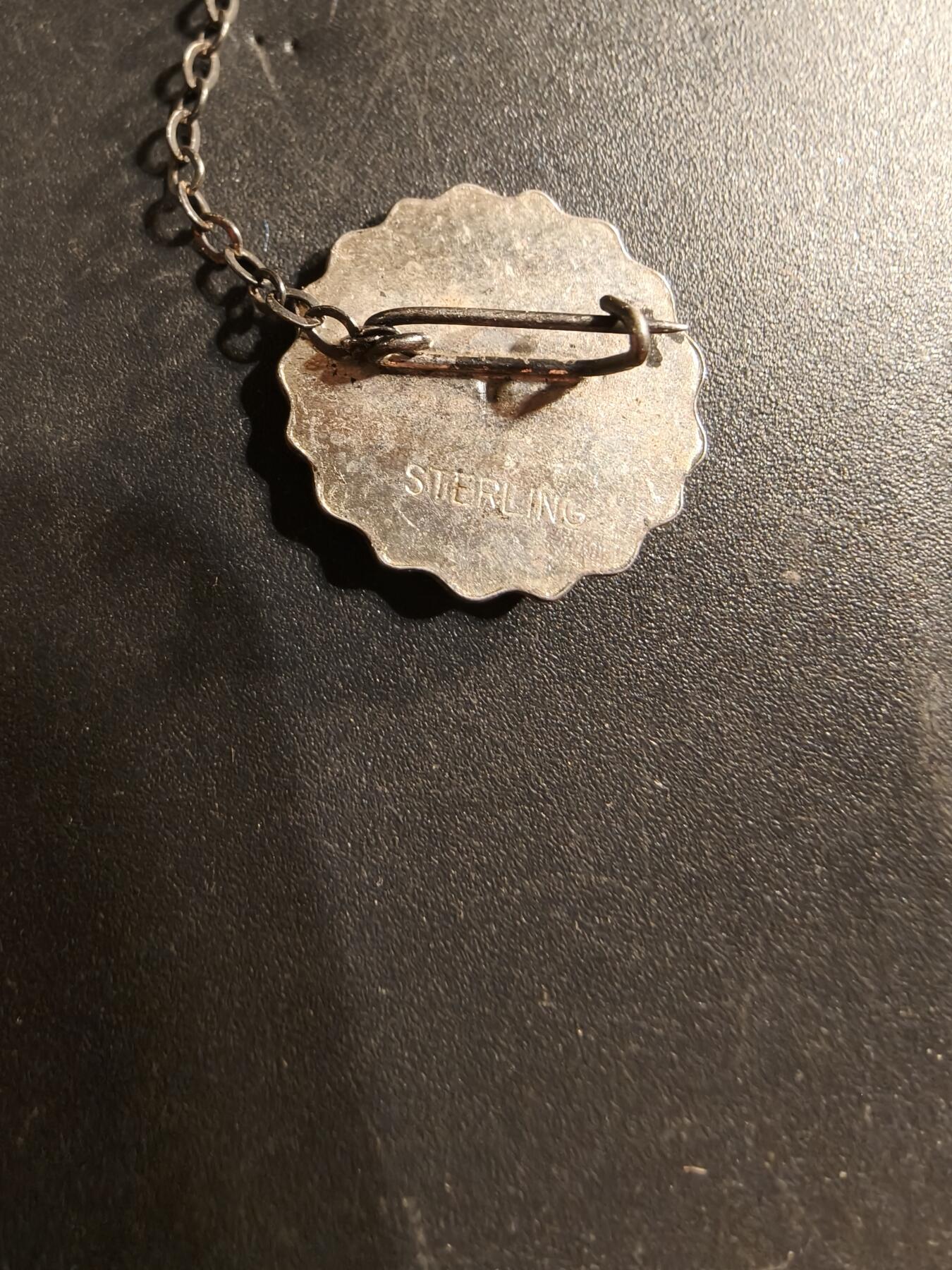 老王徽章第174期 美国陆军诺克斯堡坦克服役链章     二战时期横针版    925银    2.9g