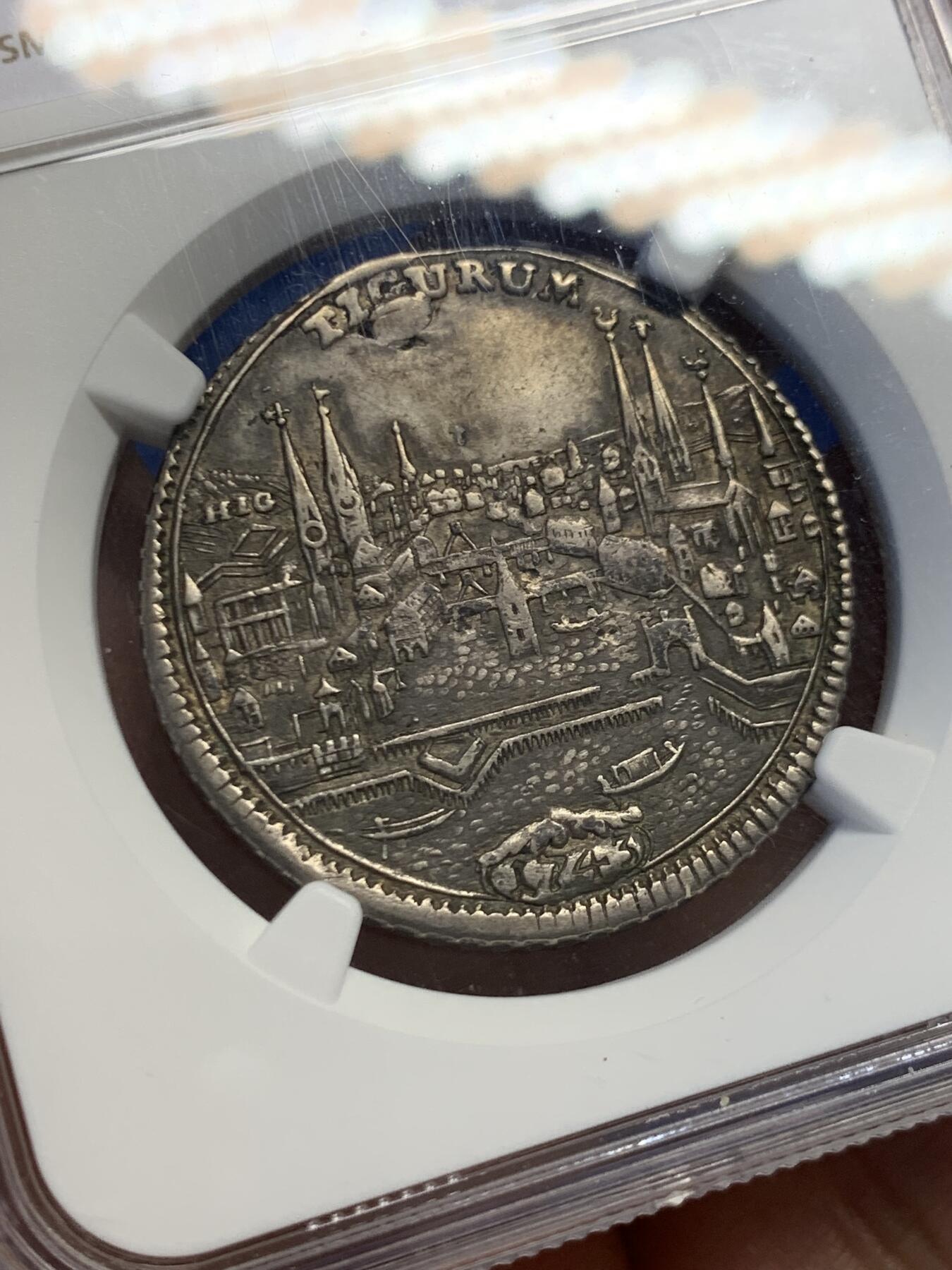 《竞宝斋》第454场 周日，周一 2场连拍 （全场包邮，欢迎送拍） NGC AUD 瑞士苏黎世1743年城市景观半泰勒银币 细节见图 有修补