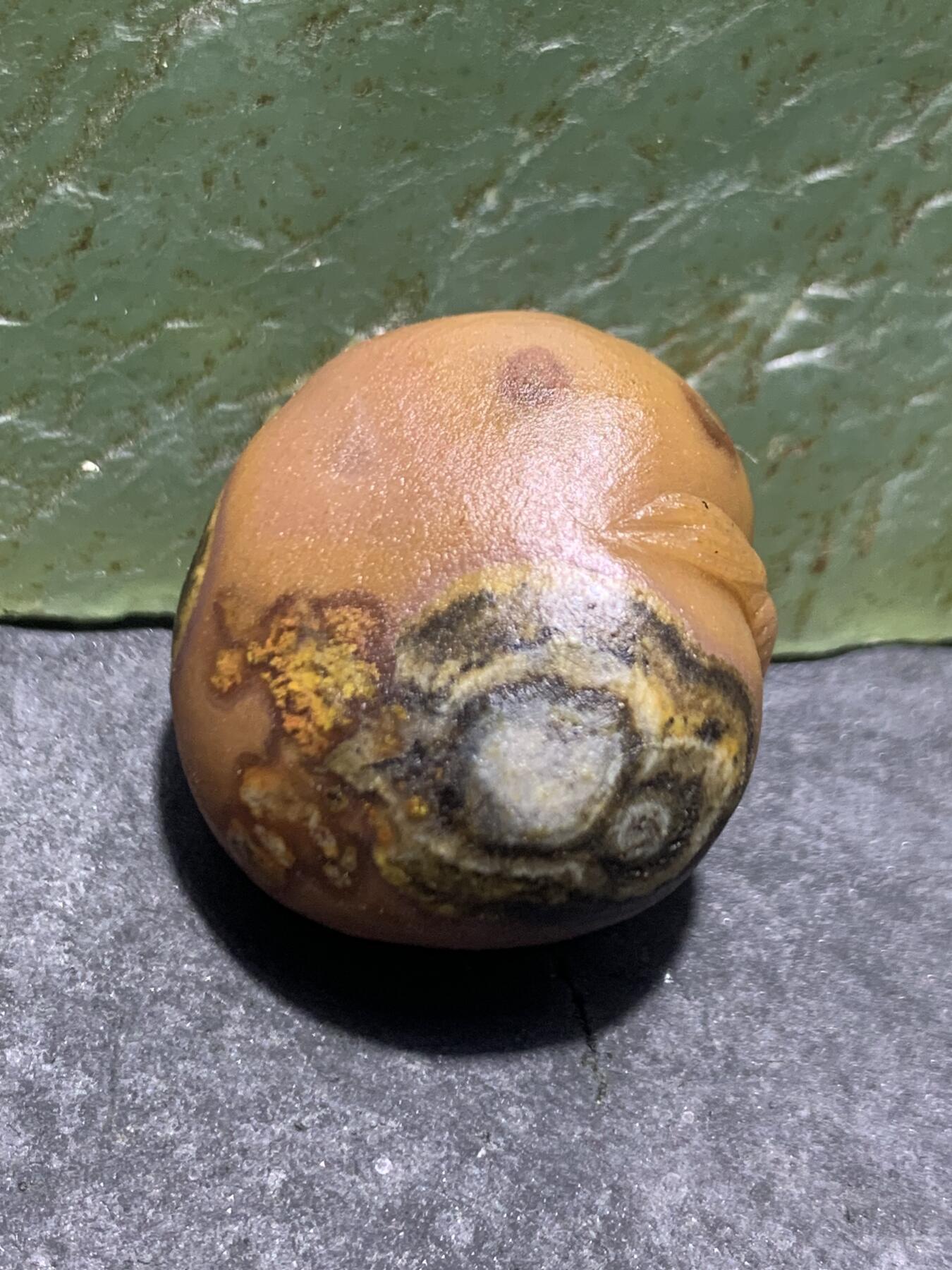 精美亚光原皮8字天眼纹战国红玛瑙手工俏色巧雕富贵有鱼吊坠一个