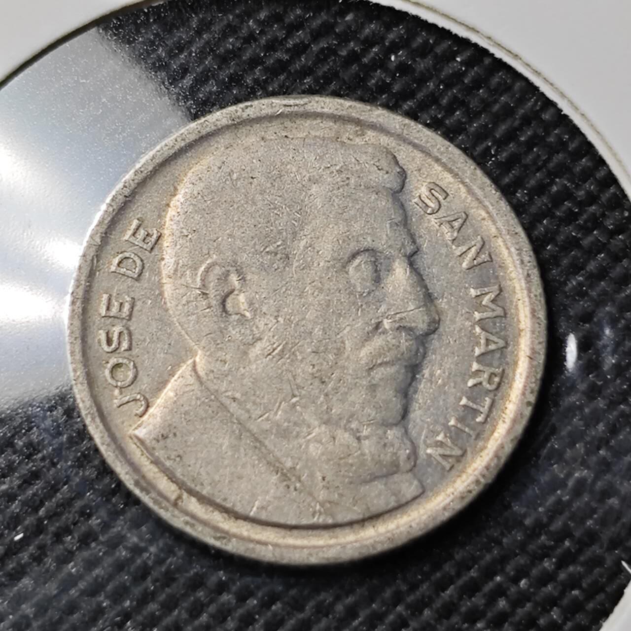 KK钱币收藏小铺  第387期  2月预留时间 周末发货  1952阿根廷5分