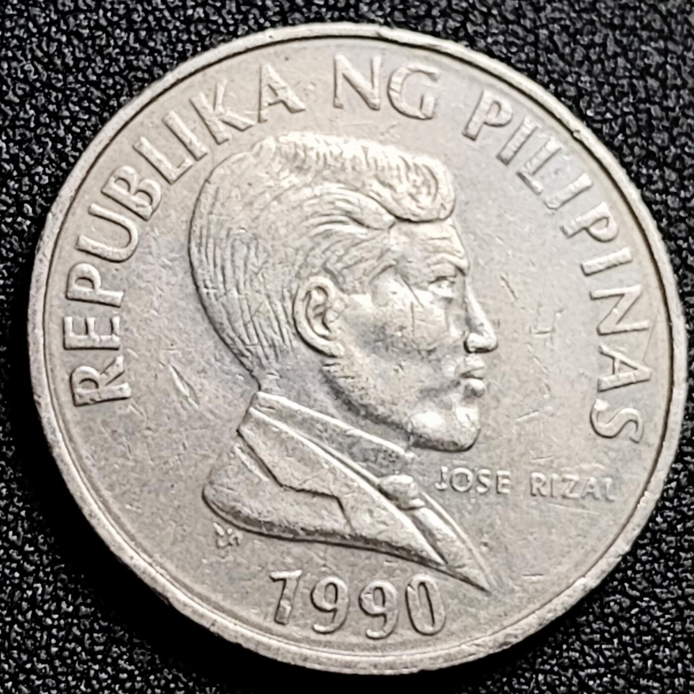 泉币菌-第165场-新年第八场 精品福利场 公牛 菲律宾1比索硬币 直径29MM 