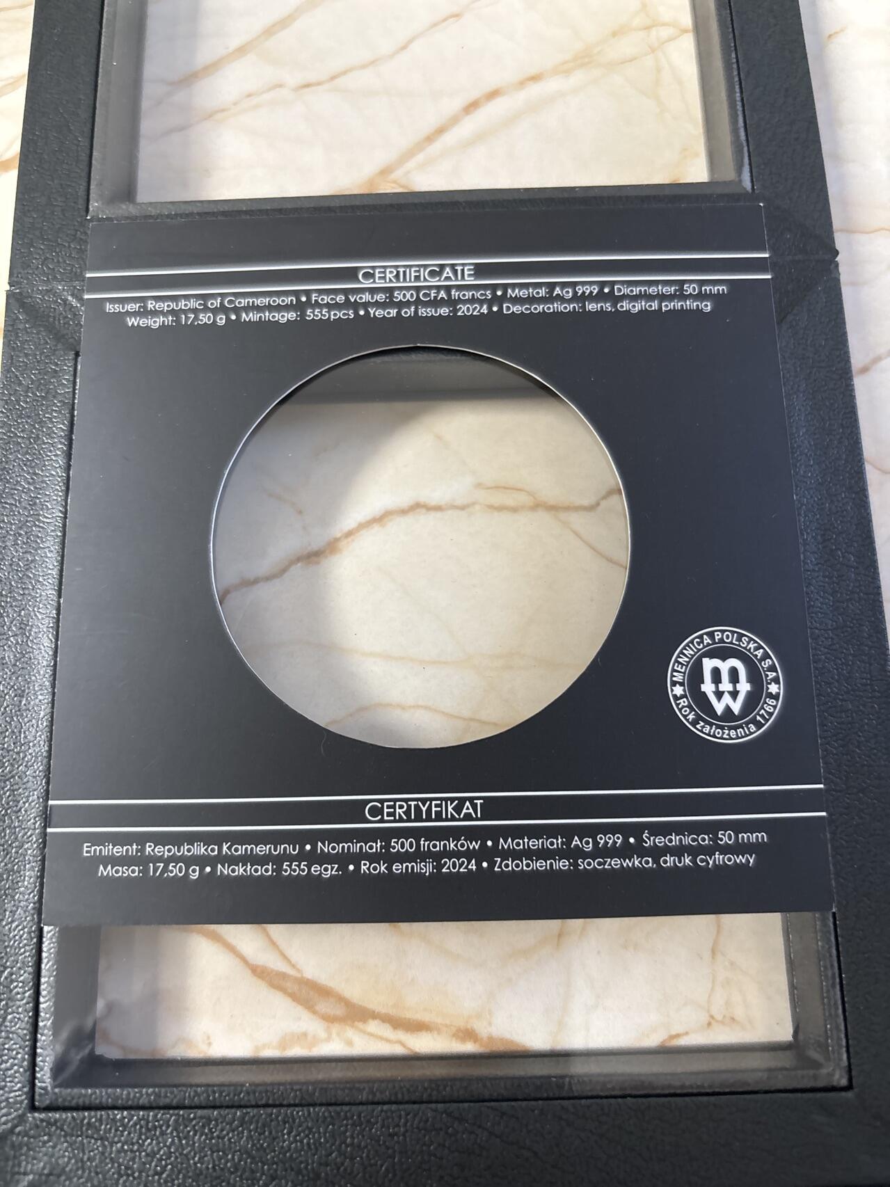 第187期拍卖 喀麦隆2024年自然之美系列阿波罗绢蝶彩色纪念银币，999银，17.5克，发行555枚，有起泡