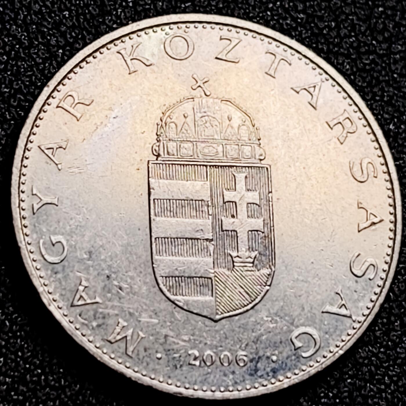 泉币菌-第165场-新年第八场 精品福利场 匈牙利10福利铜镍硬币 2006年 24.8毫米 6.1克