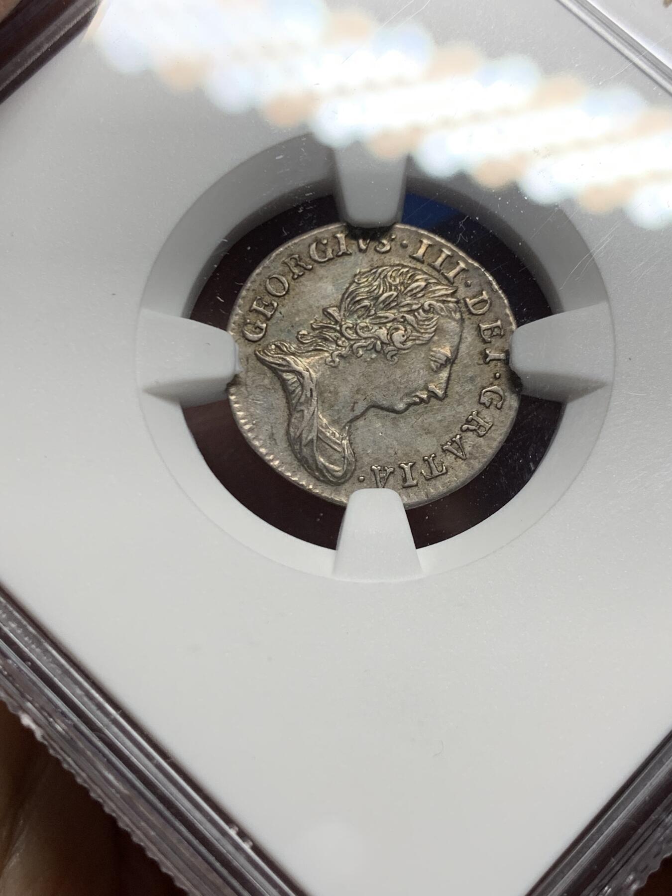 《竞宝斋》第455场 周日，周一 2场连拍 （全场包邮，欢迎送拍） NGC UNCD 英国1763年乔治三世3便士银币，濯足节系列银币，带点淡彩，细节很好，性价比高