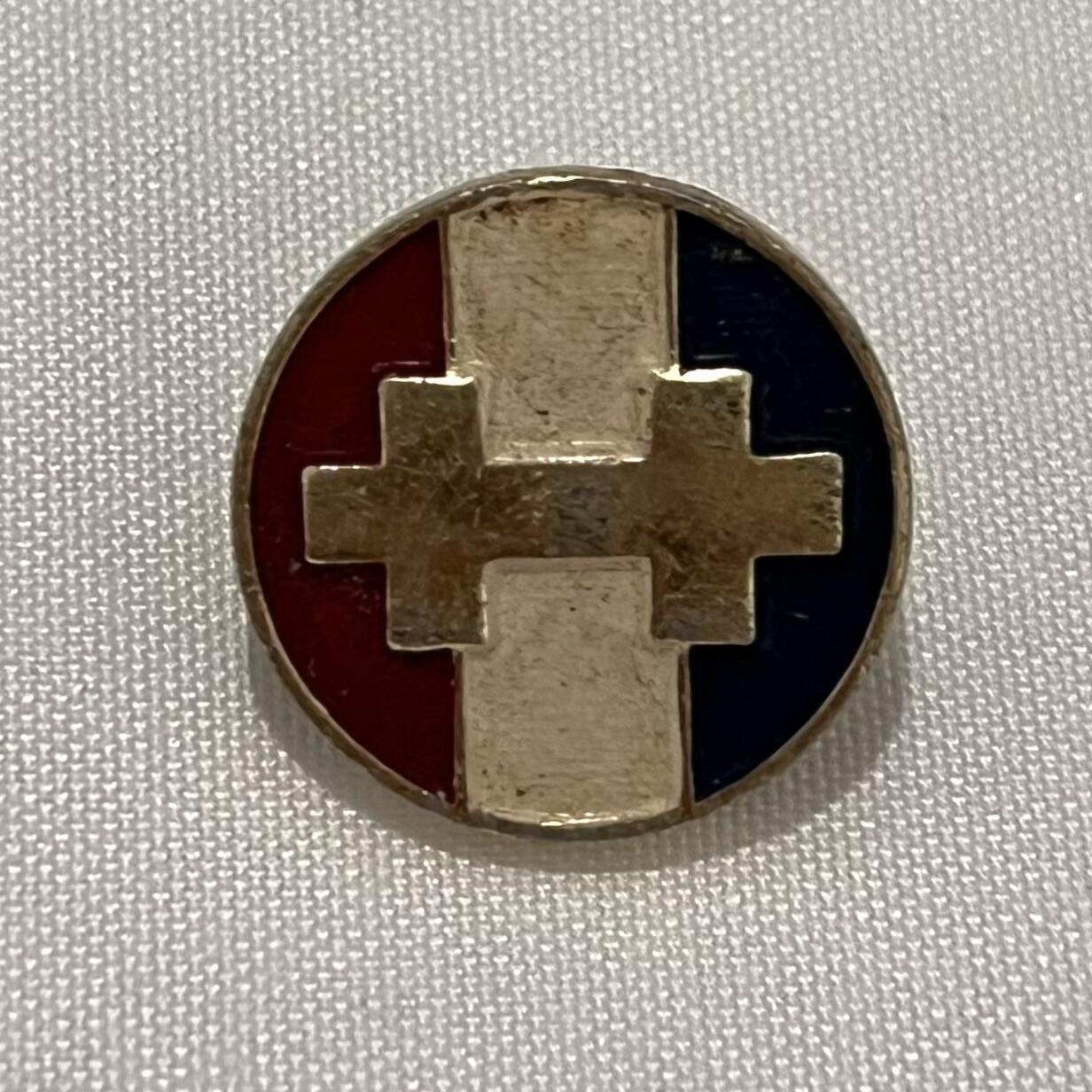 韵星假日拍卖第三十五期 -- Rimey Holidays Auction 34 侨务委员会敬赠民国六十四（1975）双十庆典纪念章