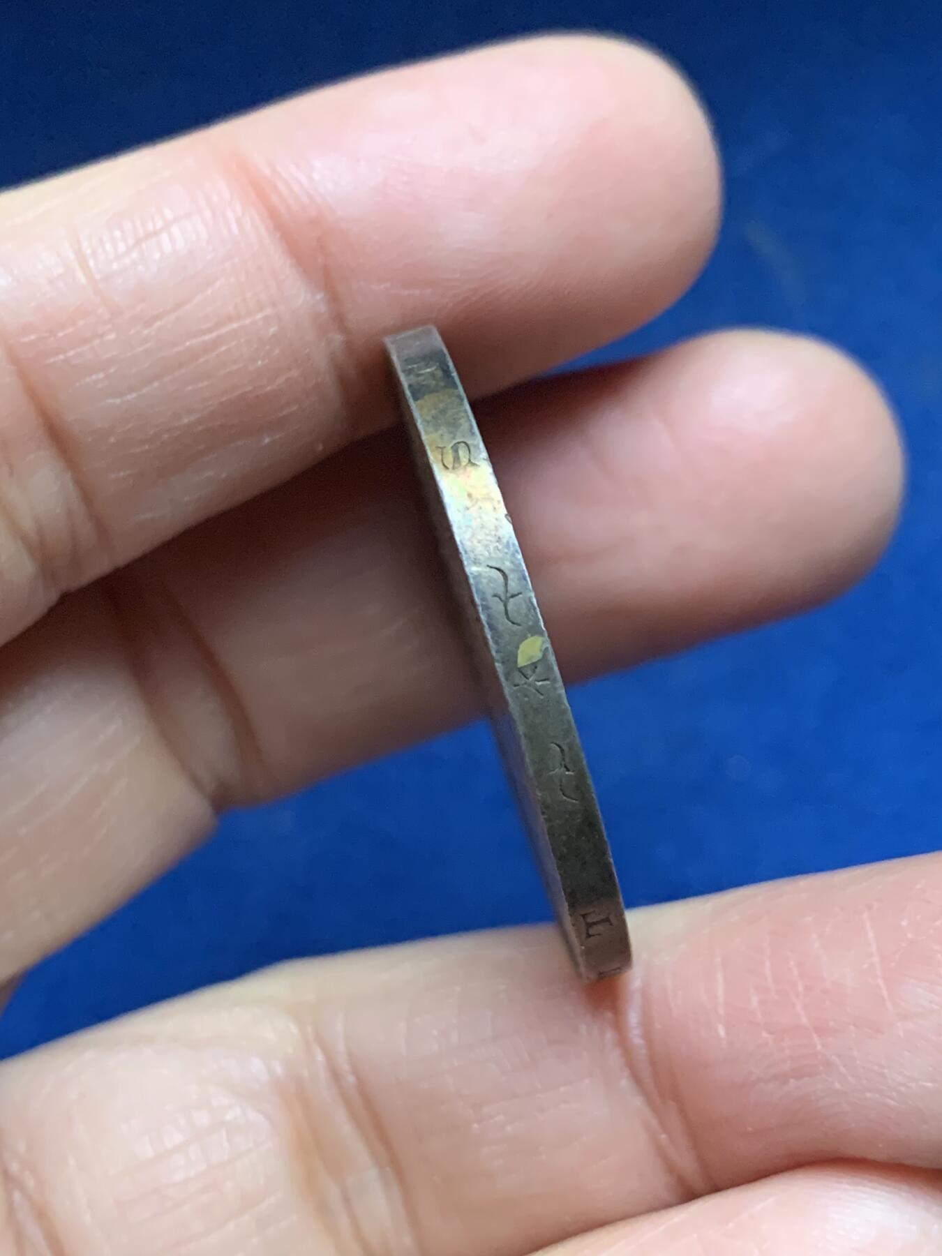 《竞宝斋》第455场 周日，周一 2场连拍 （全场包邮，欢迎送拍） 德国1860年法兰克福少女1泰勒银币