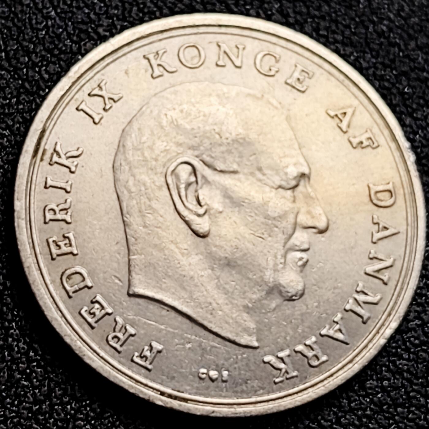 泉币菌-第164场-新年第七场 精品福利场 丹麦1971年1克朗 皇冠 弗雷德里克九世国王 25.5mm