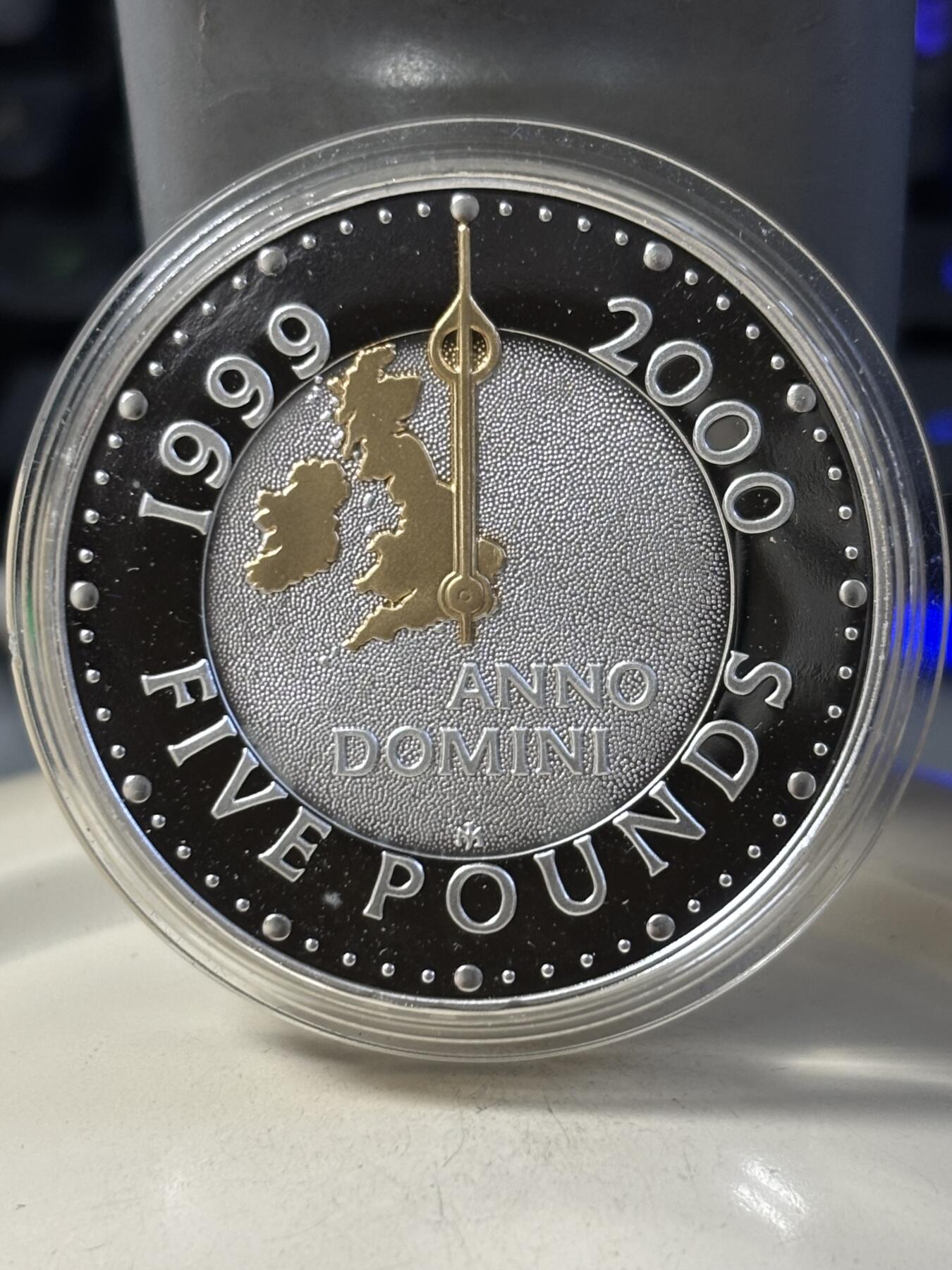 第187期拍卖 英国1999年千禧年系列时钟5镑镀金版本纪念银币，999银镀金，28.28克