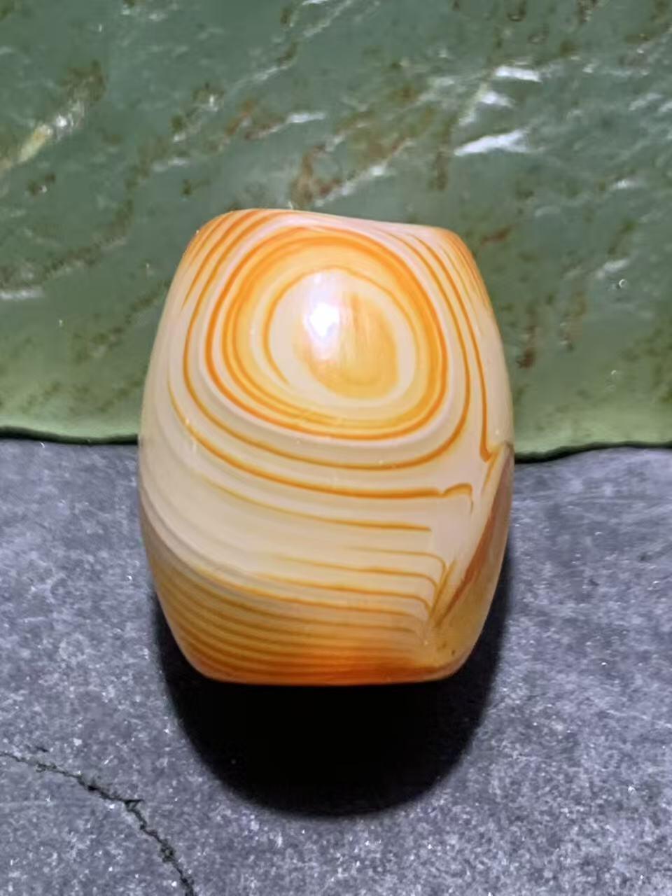 高玉化荔枝冻天眼纹缠丝玛瑙随形桶珠一颗