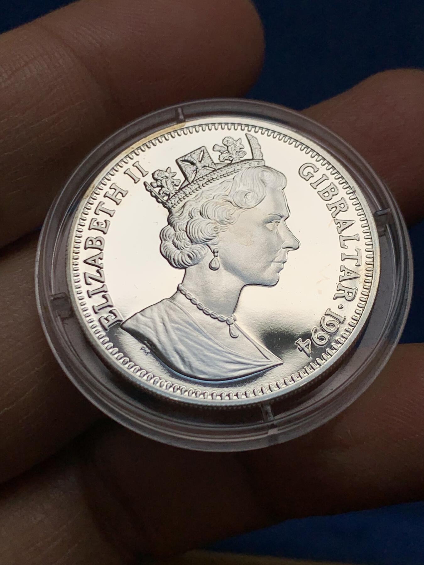 《竞宝斋》第455场 周日，周一 2场连拍 （全场包邮，欢迎送拍） 英国1994年纪念英法海底隧道开通14ecu精制银币 925银 10g