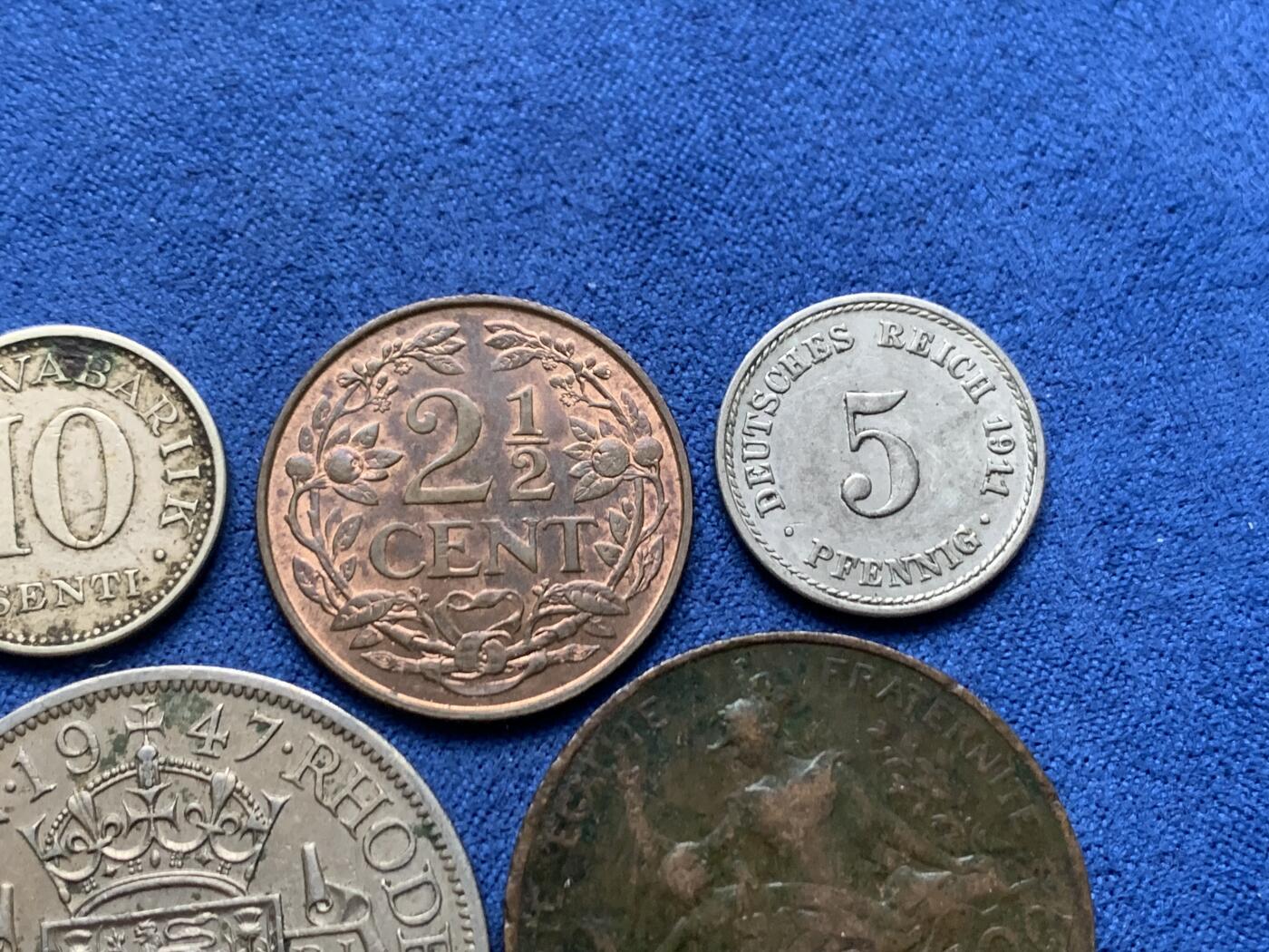 《竞宝斋》第455场 周日，周一 2场连拍 （全场包邮，欢迎送拍） 欧洲，美洲精品散币12枚一组，其中包含套币