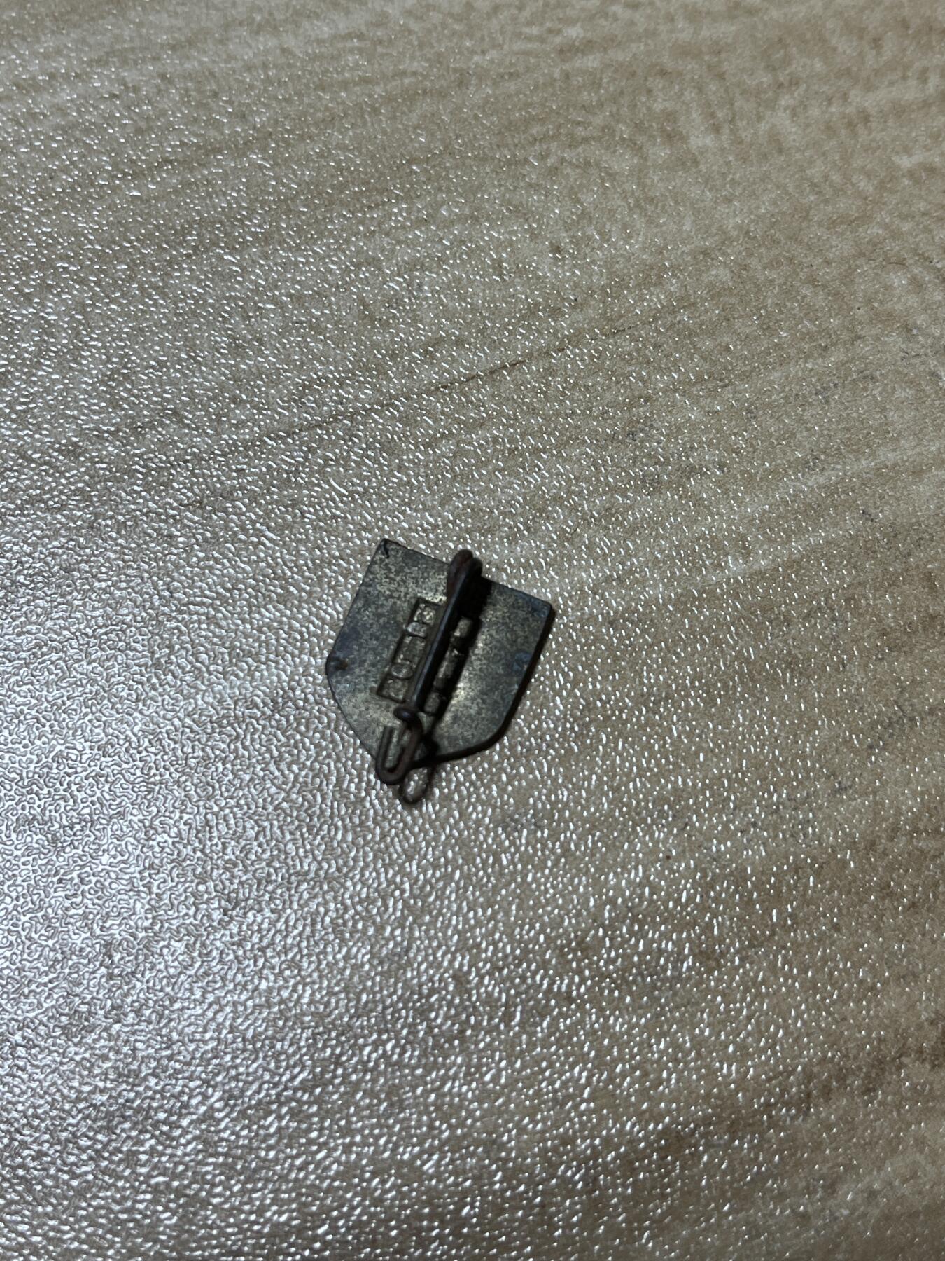 杂七杂八老徽章快拍专场 五十年代珐琅老徽章