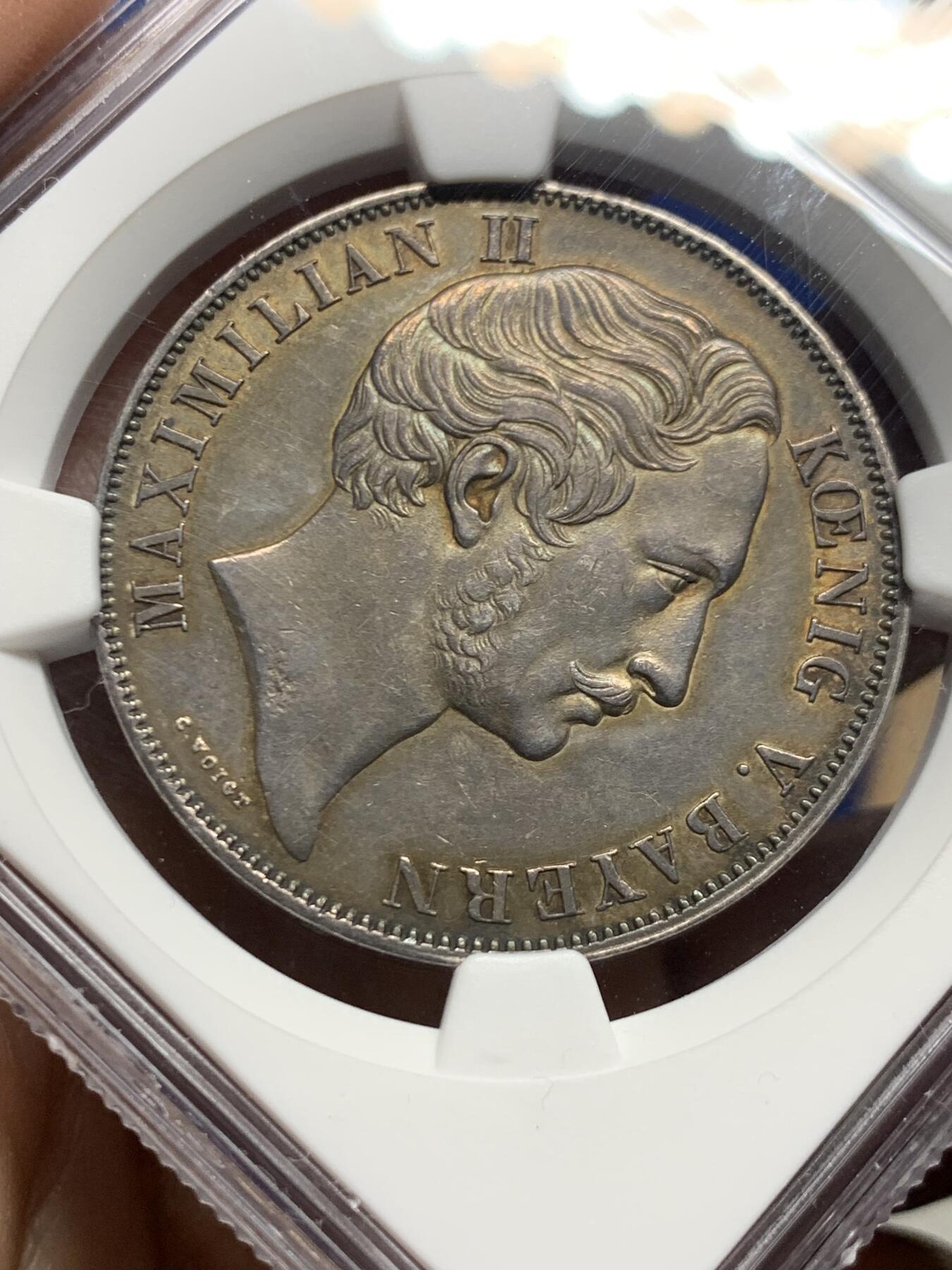 《竞宝斋》第455场 周日，周一 2场连拍 （全场包邮，欢迎送拍） NGC AU 德国1855年巴伐利亚马克西米安二世圣母2古尔登银币 品相不错