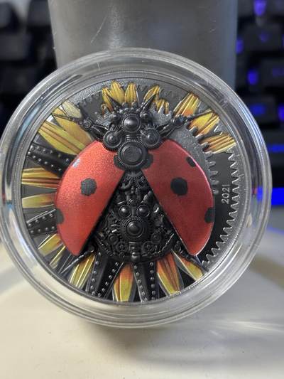 第187期拍卖 - 蒙古2021年钟表进化机械瓢虫发条3盎司仿古彩银币，999银，发行999枚