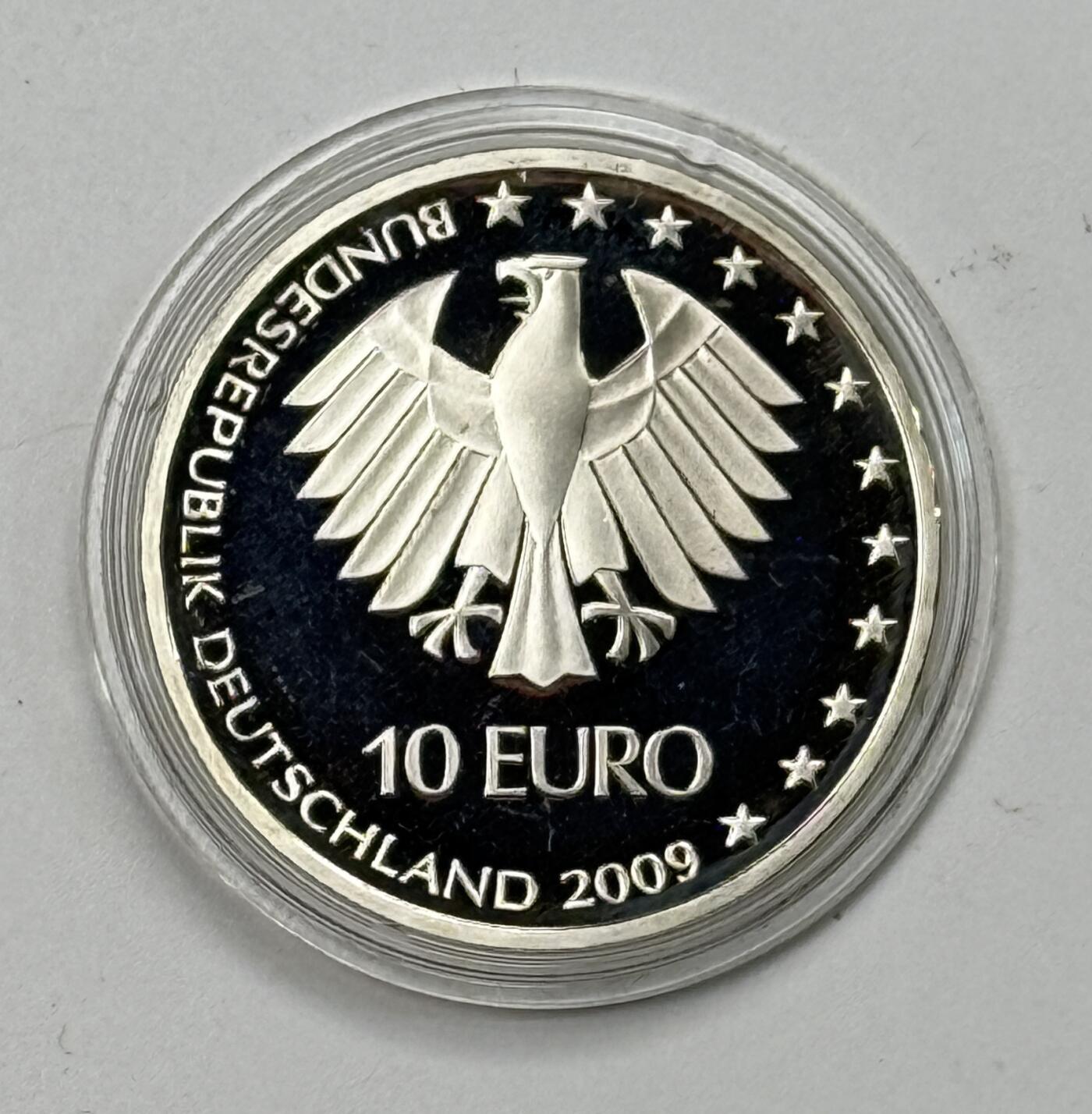 S&S Numismatic世界钱币-拍卖 第118期  德国2009年 柏林田径世锦赛 10欧元精制纪念银币 18克925银，品相如图