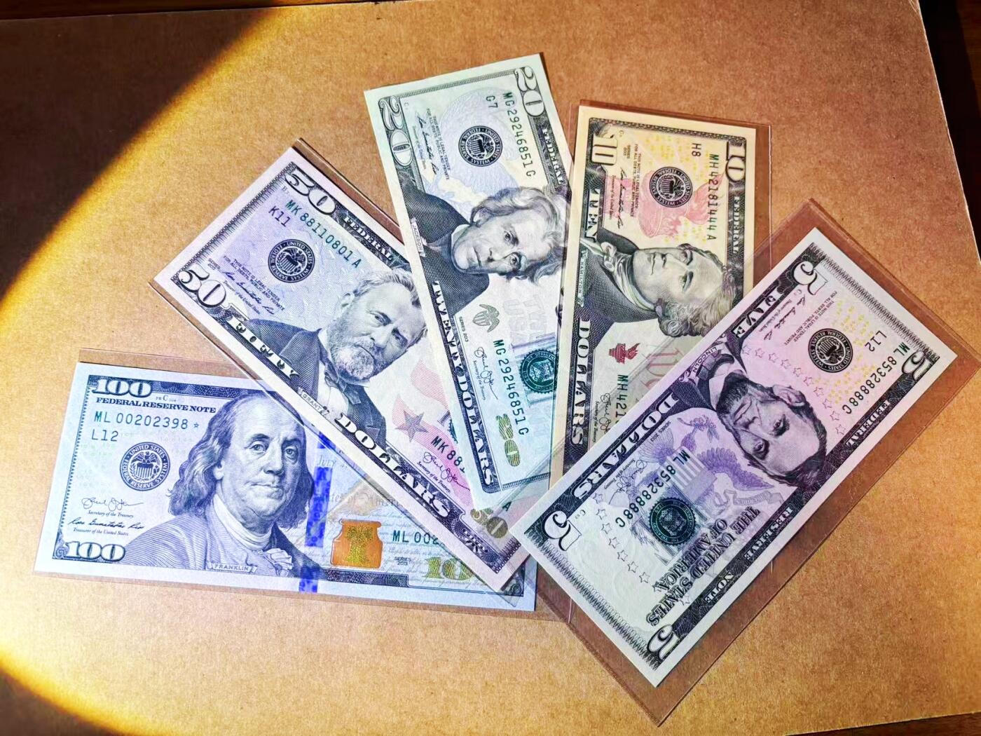 【Blue Auction】世界纸币精拍第772期——18级TOP拍卖/信誉/品质/专业/高效💫 【一组5张 含狮子号 豹子号 倒置号 补号】美国 2013年5-100美金 AU-UNC