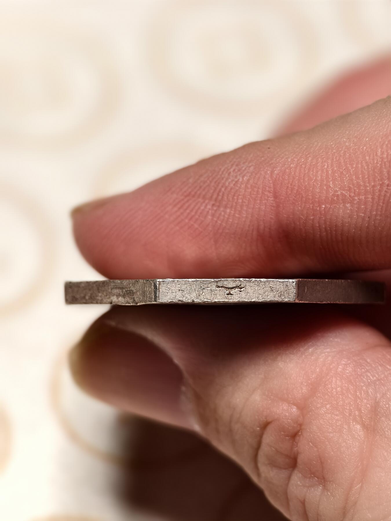 抚柳草堂-第六期章牌钱币 奖章勋章限时免佣 满百包邮 放漏专场 19世纪早期法国菲利普一世纪念八角银章 950银 少见油灯边铭（1832-1841）直径32.5mm 重18.4克