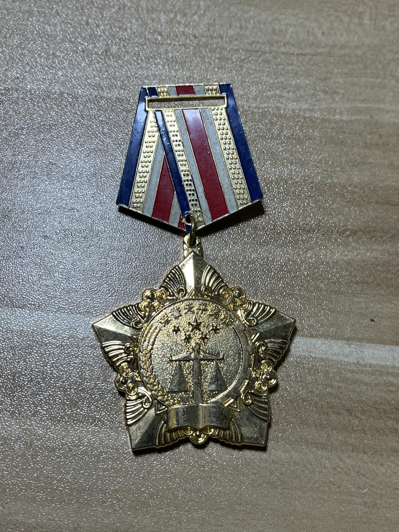 杂七杂八老徽章快拍专场