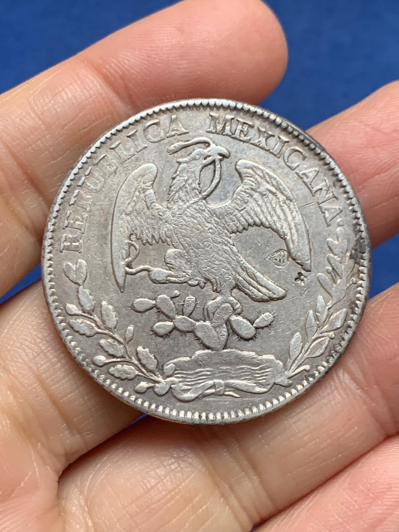 《竞宝斋》第455场 周日，周一 2场连拍 （全场包邮，欢迎送拍） 墨西哥1874年ZS厂8里亚尔鹰洋，带戳，具体品相见图