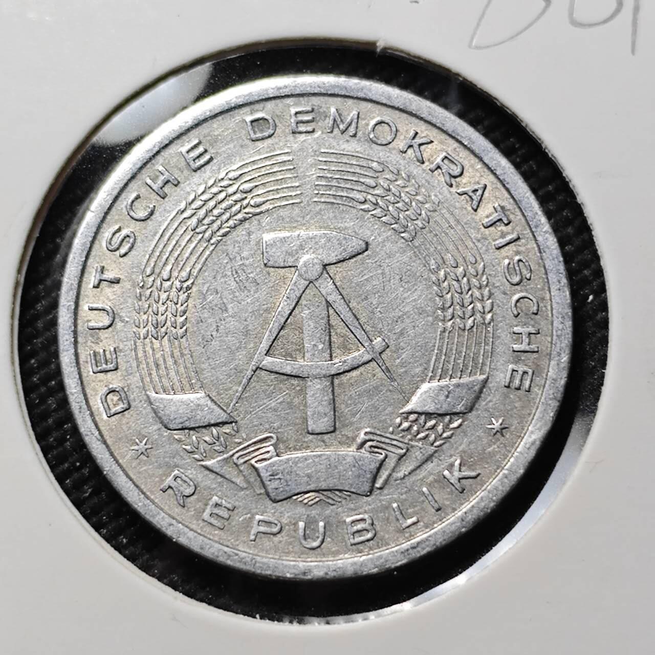 KK钱币收藏小铺  第386期  2月预留时间 周末发货  1956东德1马克