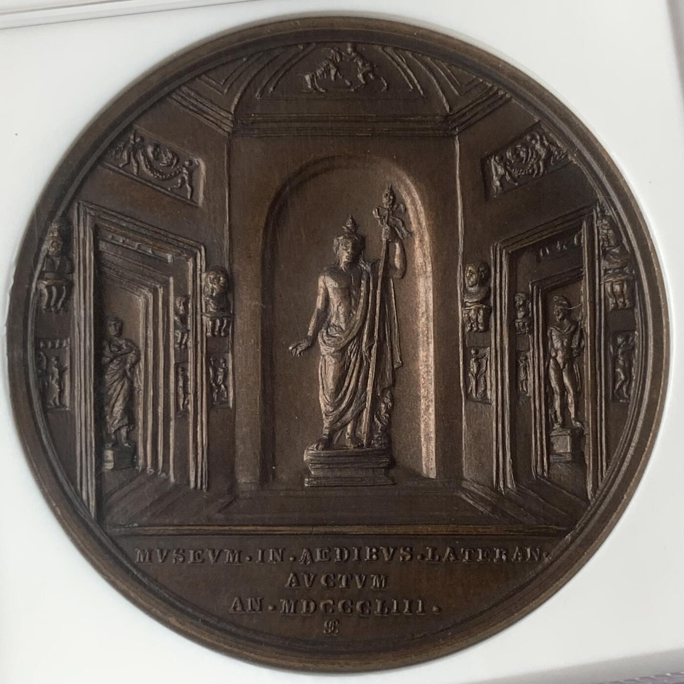 掌中浮雕-藏着的欧洲第048场