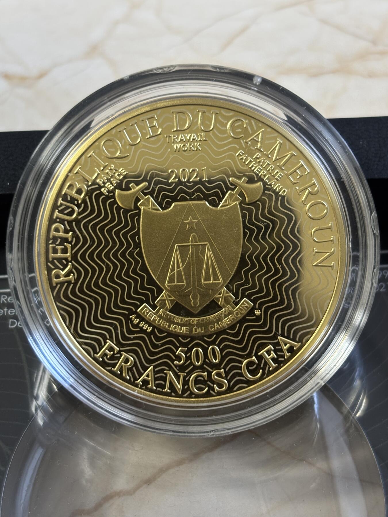 第187期拍卖 喀麦隆2021年幸运树2镶嵌彩色精制双面镀金银币17.5克，999银，发行550枚