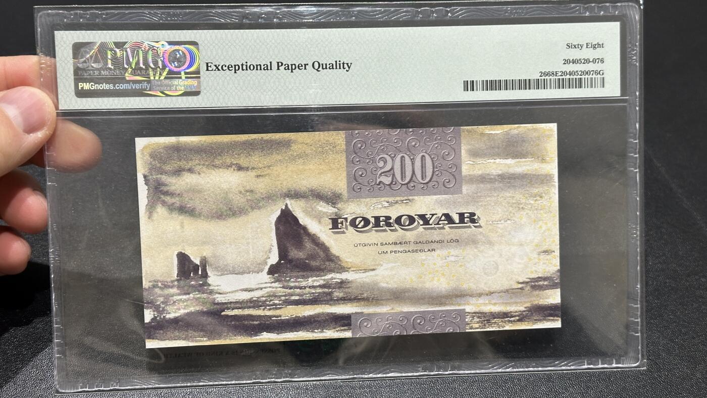 🎉🎉🎉《外钞收藏家》第六百期（年度庆典场）（本平台长期征集拍品、欢迎藏友们联系合作）❤️❤️❤️ 法罗群岛2003年初版200克朗PMG68（全程无47，IBNS2004年获评亚军）