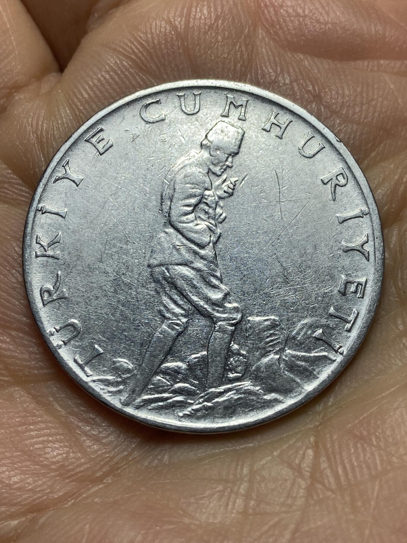 2026年第四场(总第一百七十三场）外国好品散币场(免佣金) 土耳其🇹🇷1971年2.5里拉(独立后第五套第二，9克减重版)