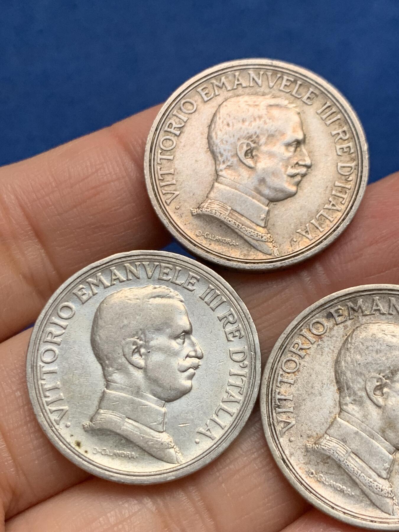 《竞宝斋》第455场 周日，周一 2场连拍 （全场包邮，欢迎送拍） 三枚一组 意大利1914年马车女神2里拉银币 27mm 总重29.8克