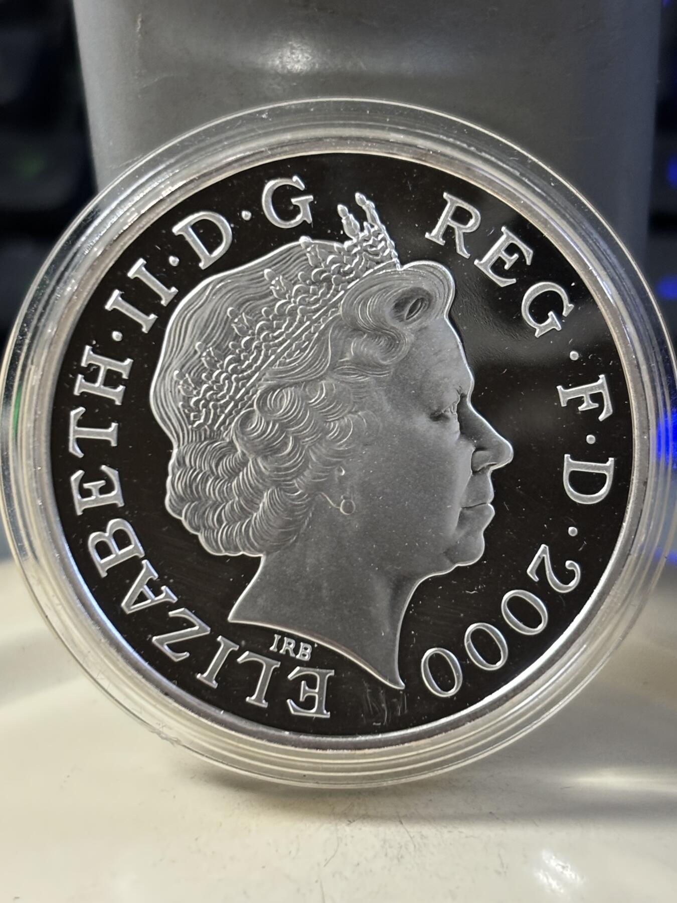 第187期拍卖 英国1999年千禧年系列时钟5镑镀金版本纪念银币，999银镀金，28.28克