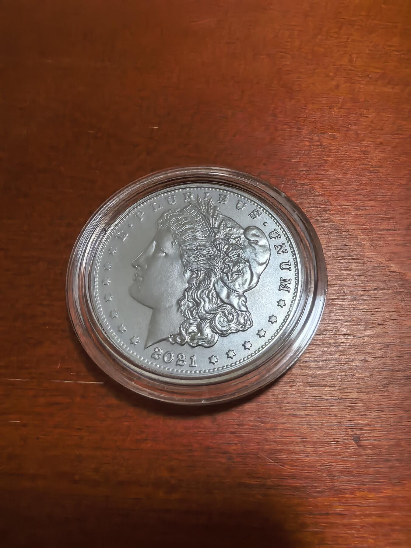 长老汇蛇年精选第九十二场拍卖 2021美国造币厂官方复刻摩根1美元银币，盒证全