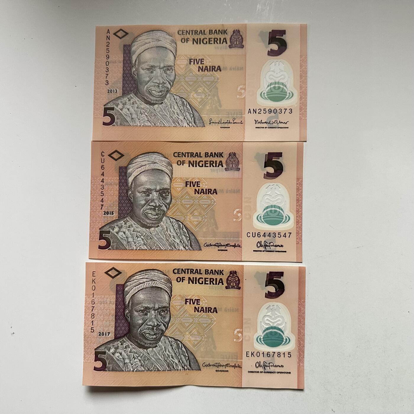🌹外币初藏🌹🐯2026年第3场  每周二四六晚8️⃣点 接代拍 尼日利亚5奈拉三张塑料钞 不同年份