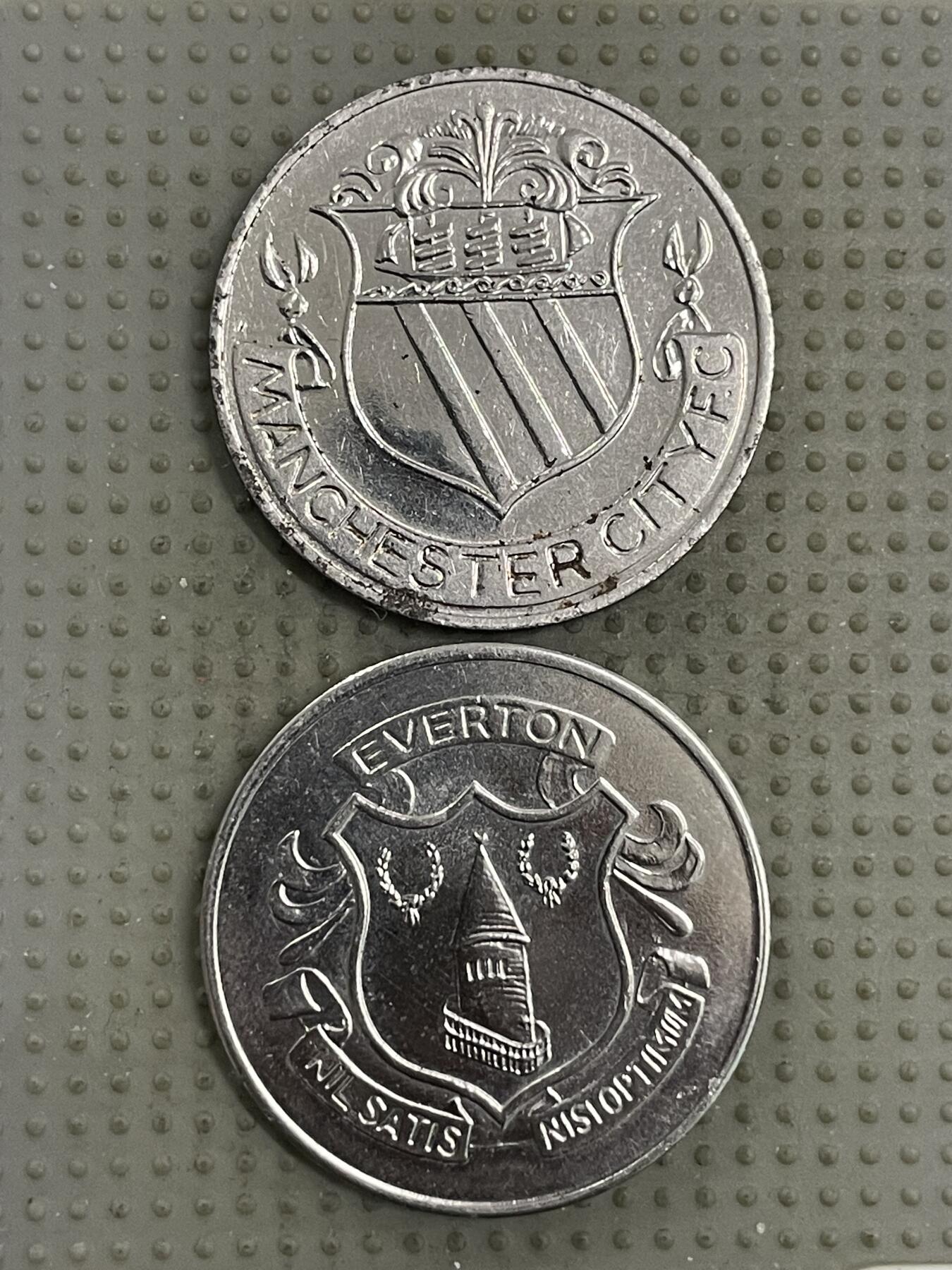 2026年第2场各国散币拍卖（总第152场） 英国英格兰足总杯100周年纪念章2枚