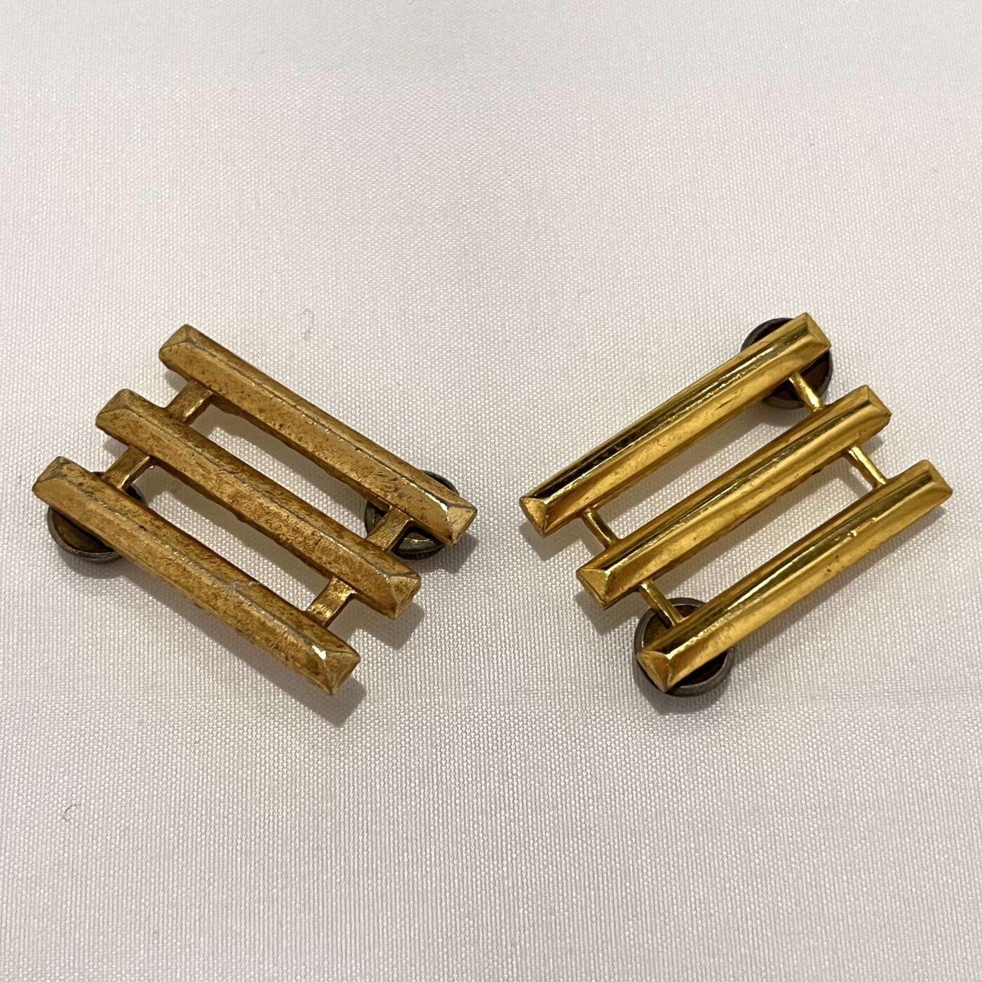 韵星假日拍卖第三十五期 -- Rimey Holidays Auction 34 空军上尉肩章一对