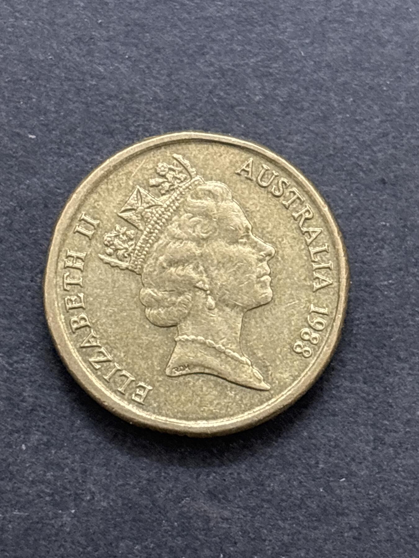 文馨钱币收藏 2026新年第二场（第 288 场）【长期接代拍品】 好品 1988 年澳大利亚土著人 2 元