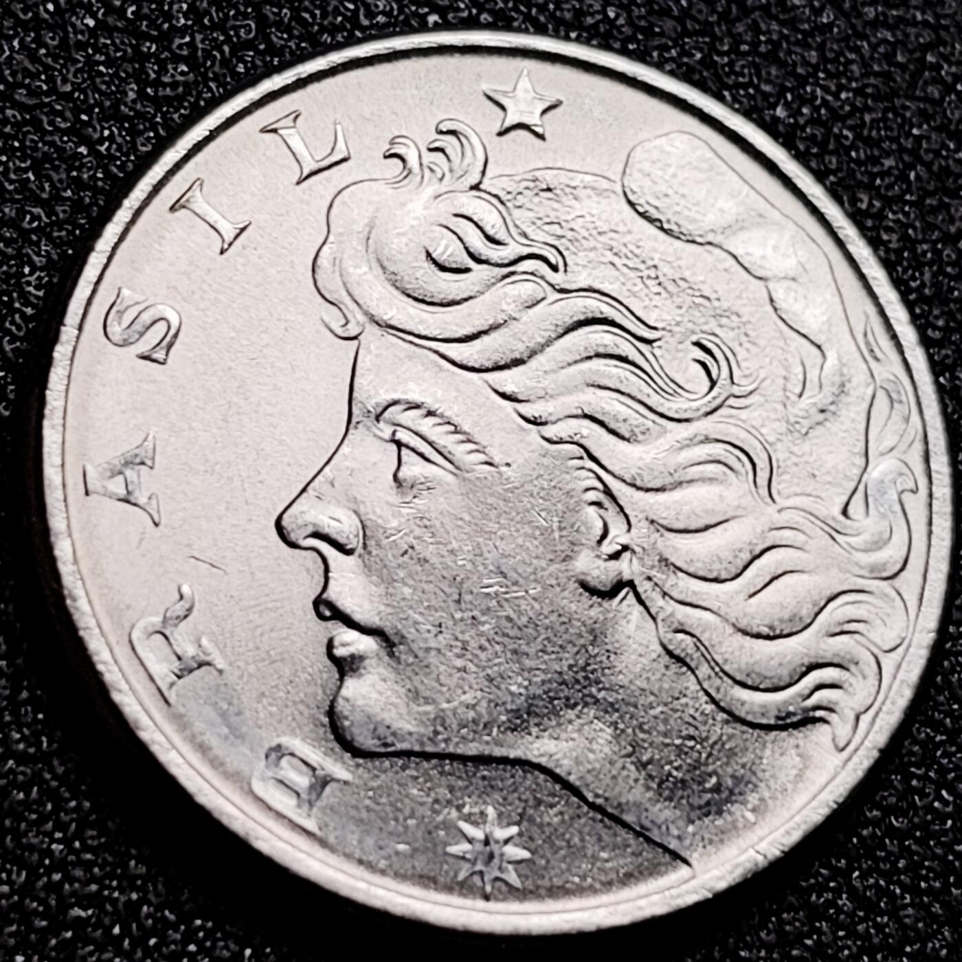 泉币菌-第165场-新年第八场 精品福利场 原光UNC 巴西1977年20分硬币自由女神石油钻塔 加厚 25mm