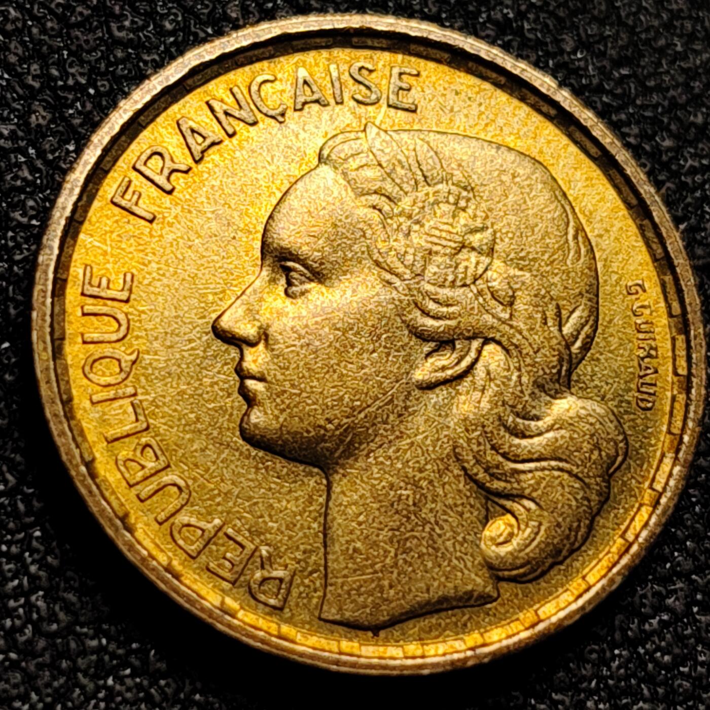 泉币菌-第165场-新年第八场 精品福利场 铜光美品 公鸡 法国1957年 10法郎铝青铜硬币  20毫米 3克