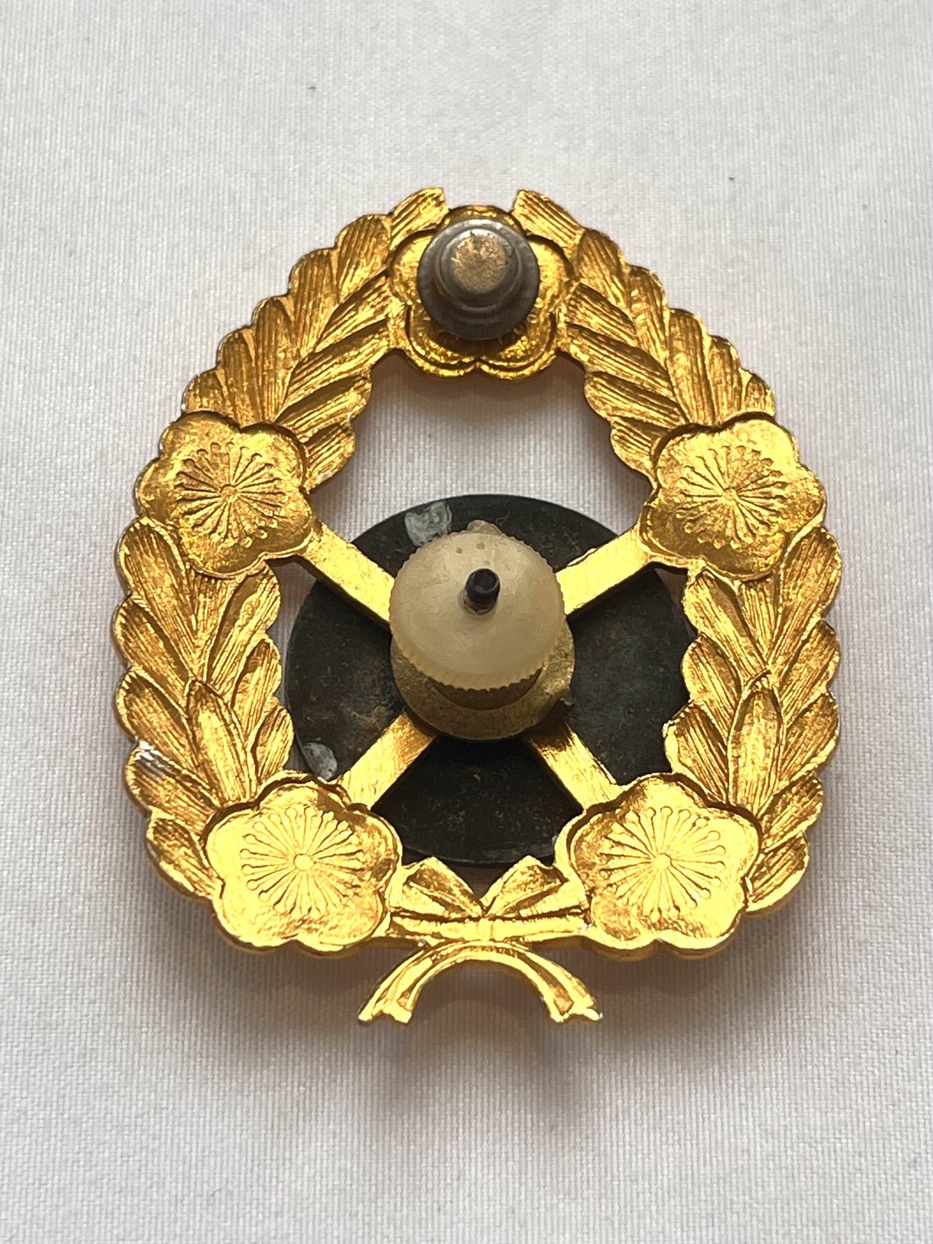 韵星假日拍卖第三十五期 -- Rimey Holidays Auction 34 陆军军官大型铜制珐琅帽徽