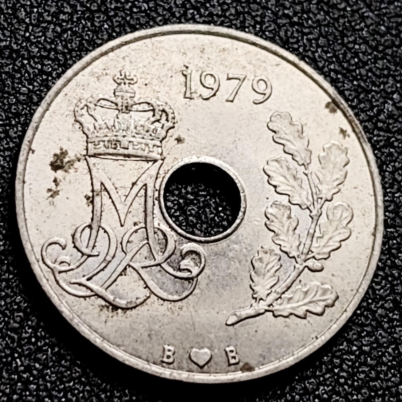 泉币菌-第165场-新年第八场 精品福利场 丹麦1979年25欧尔中孔镍币 玛格丽特二世花押 