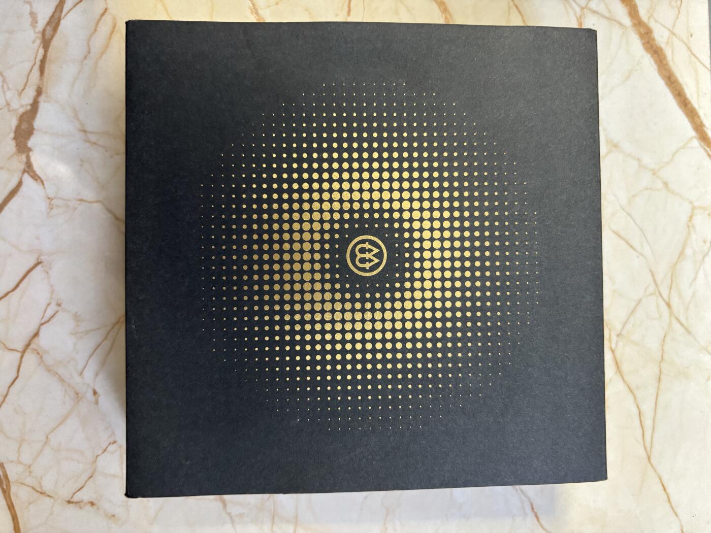 第187期拍卖 喀麦隆2021年幸运树2镶嵌彩色精制双面镀金银币17.5克，999银，发行550枚