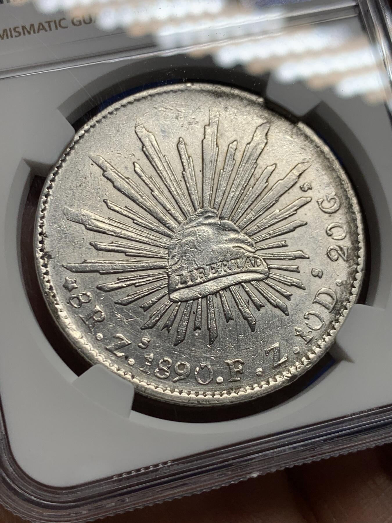 《竞宝斋》第455场 周日，周一 2场连拍 （全场包邮，欢迎送拍） NGC AUD 墨西哥1890年花边鹰洋8R银币 AU细节，羽毛不错