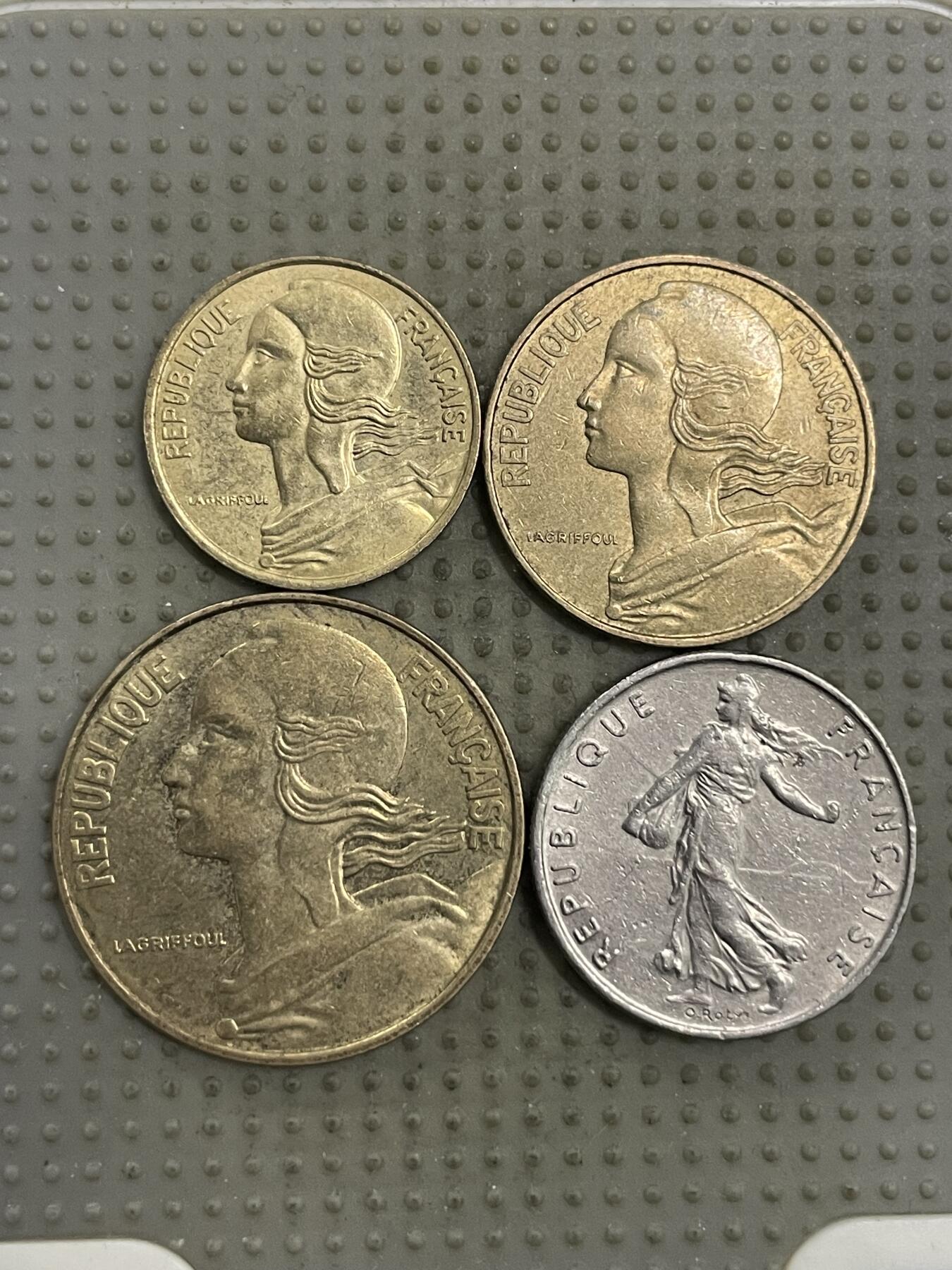 2026年第2场各国散币拍卖（总第152场） 法国4枚