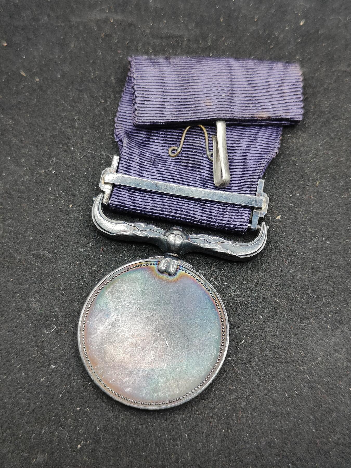 0元起拍勋章 第323期 咸鱼国勋章拍卖专场 1月7日（周三）下午6：00开始 绀授褒章 纯银制