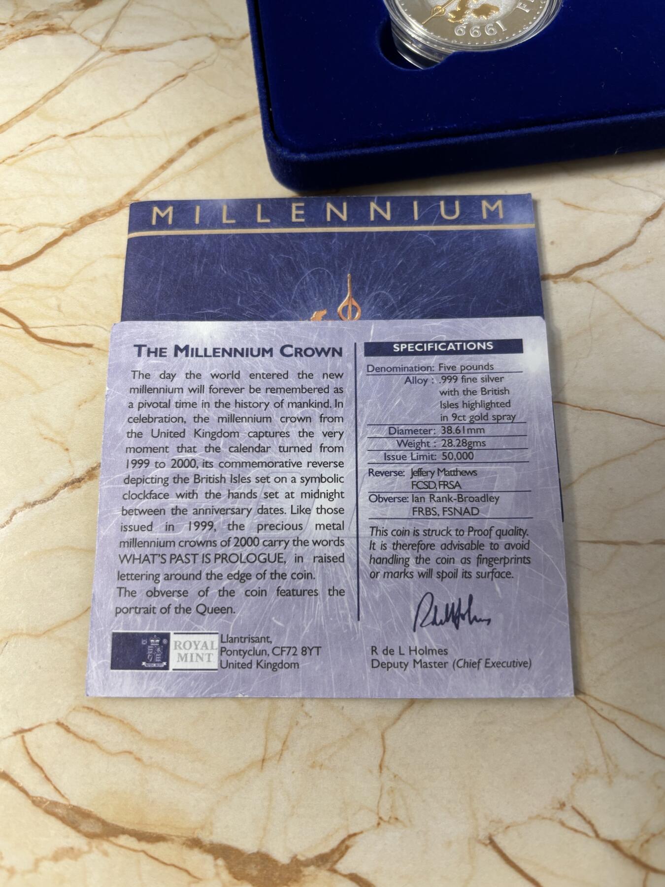 第187期拍卖 英国1999年千禧年系列时钟5镑镀金版本纪念银币，999银镀金，28.28克