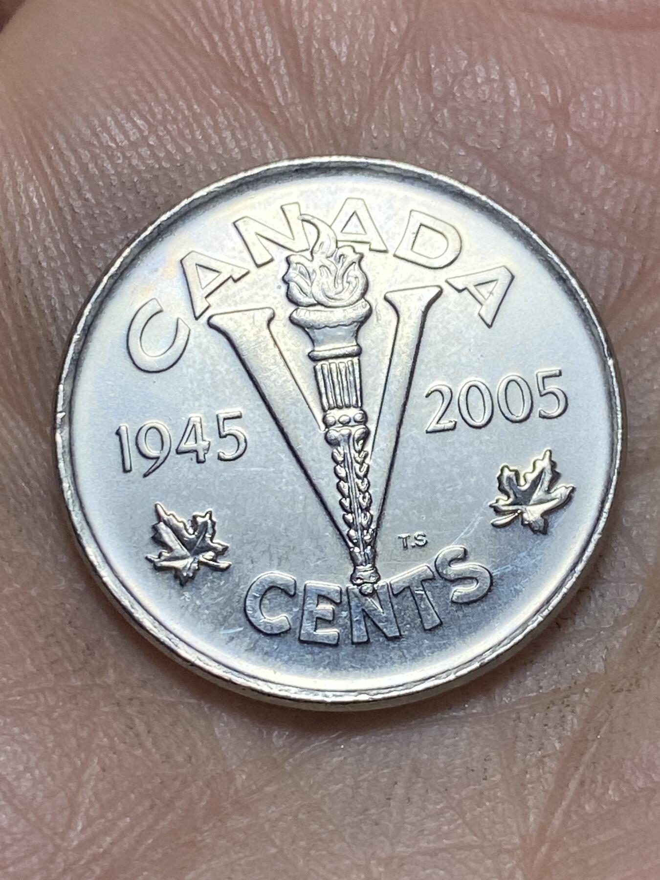 2026年第四场(总第一百七十三场）外国好品散币场(免佣金) 加拿大🇨🇦2005年5分(第二次世界大战胜利60周年纪念币)