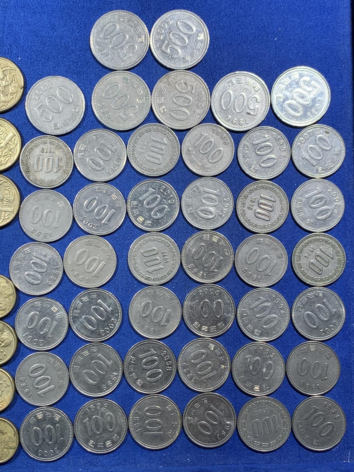 《竞宝斋》第455场 周日，周一 2场连拍 （全场包邮，欢迎送拍） 澳元与韩元一组 细节见图