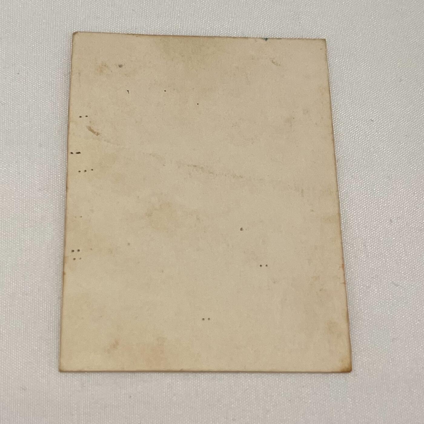 韵星假日拍卖第三十五期 -- Rimey Holidays Auction 34 国军小型签名照，有印章