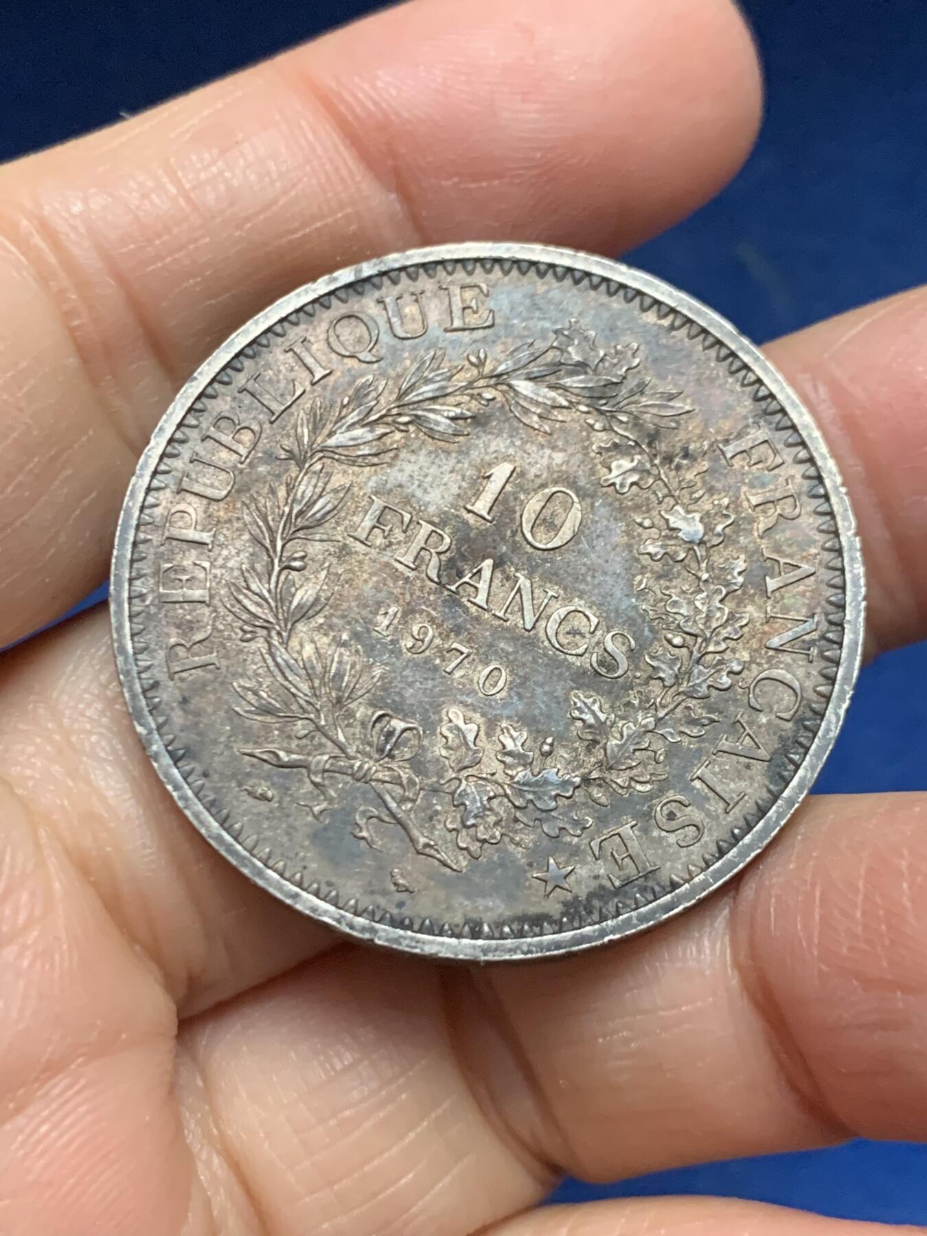 《竞宝斋》第455场 周日，周一 2场连拍 （全场包邮，欢迎送拍） 法国1970年大力神10法郎银币