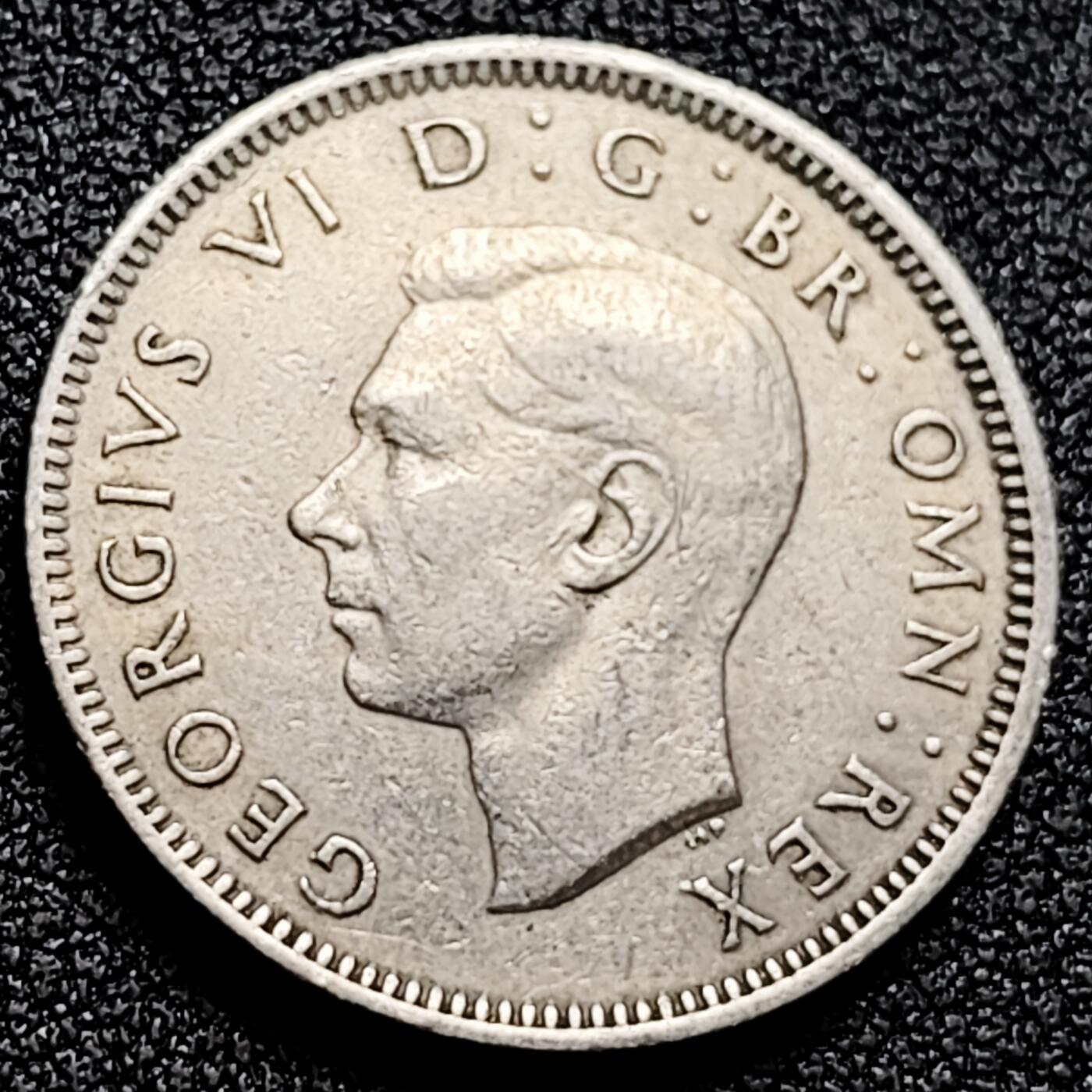 泉币菌-第165场-新年第八场 精品福利场 英国1先令硬币 1949年 乔治六世  直径24mm 